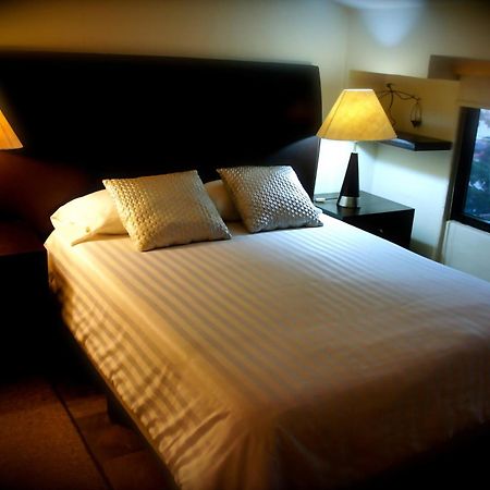Aztic Hotel And Executive Suites Mexico City Rum bild